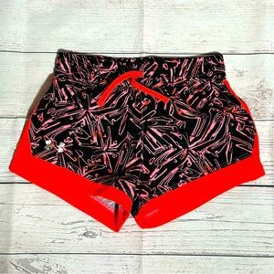 Under Armour girls M multicolor all over print elastic waist athletic shorts